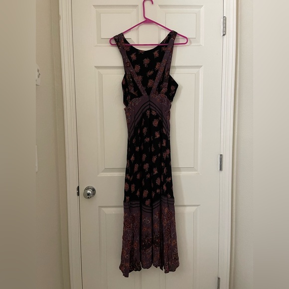 FREE PEOPLE Sunrise Oblivion Floral Print Maxi Dress in Black Combo Size 2 - Picture 3 of 5